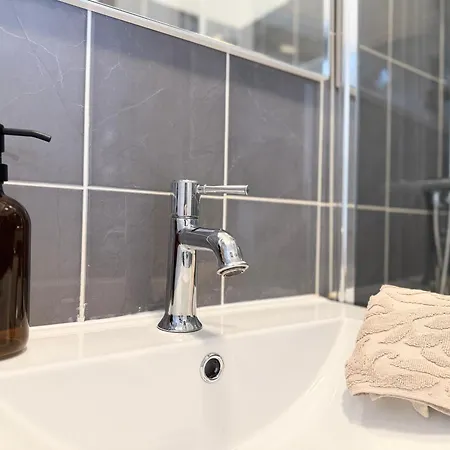 Le Duplex Jean Jaures Avec Clim Et Parking Lejlighed Agen